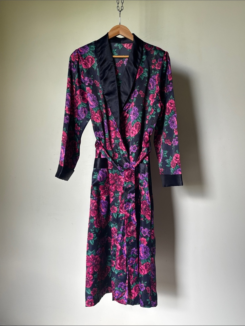 Vintage Kathryn Navy Satin Robe Kimono with Pink & Purple Roses Size M/L
